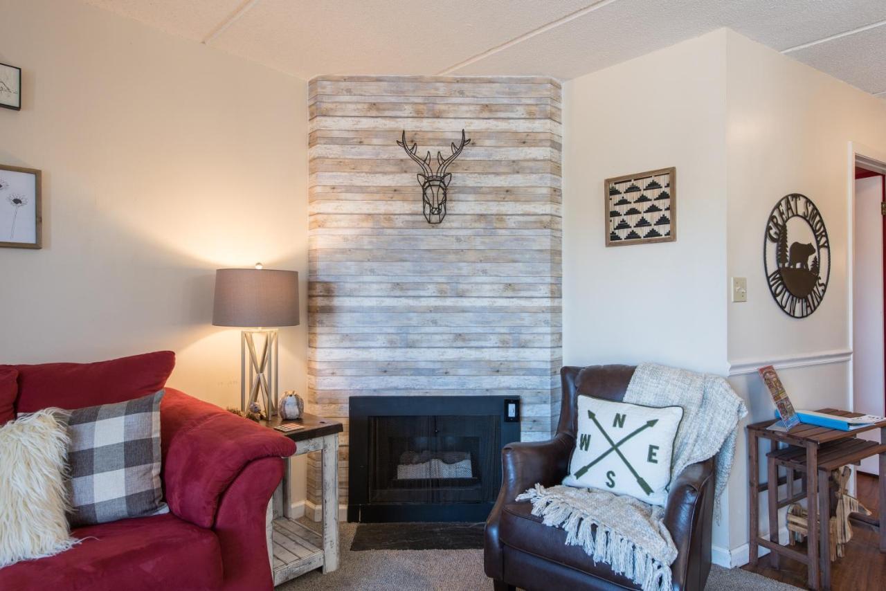 Downtown Gatlinburg Condo Екстер'єр фото